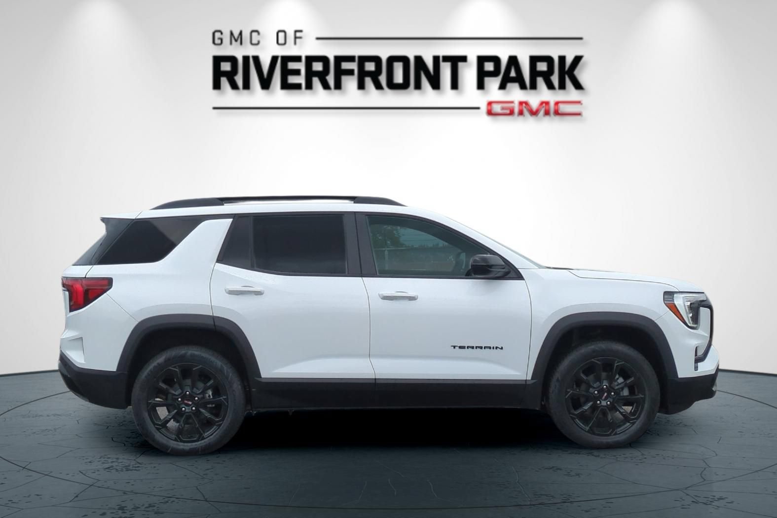 New 2026 GMC Terrain Elevation AWD/4WD image 2