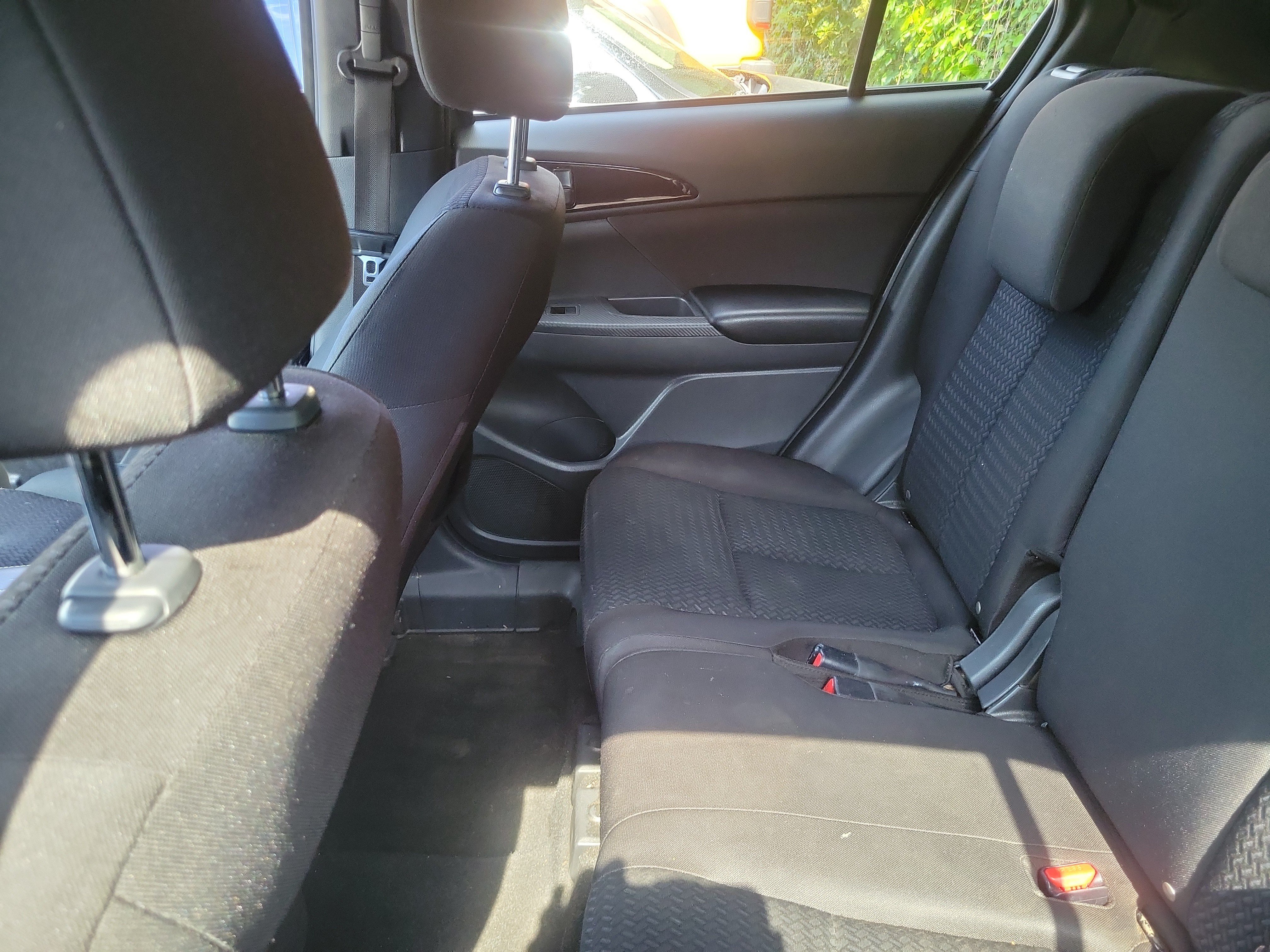 Used 2018 Mitsubishi Eclipse Cross LE AWD/4WD image 8