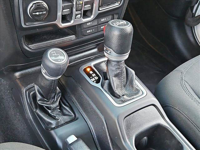 Used 2018 Jeep Wrangler Unlimited Sport S AWD/4WD image 12