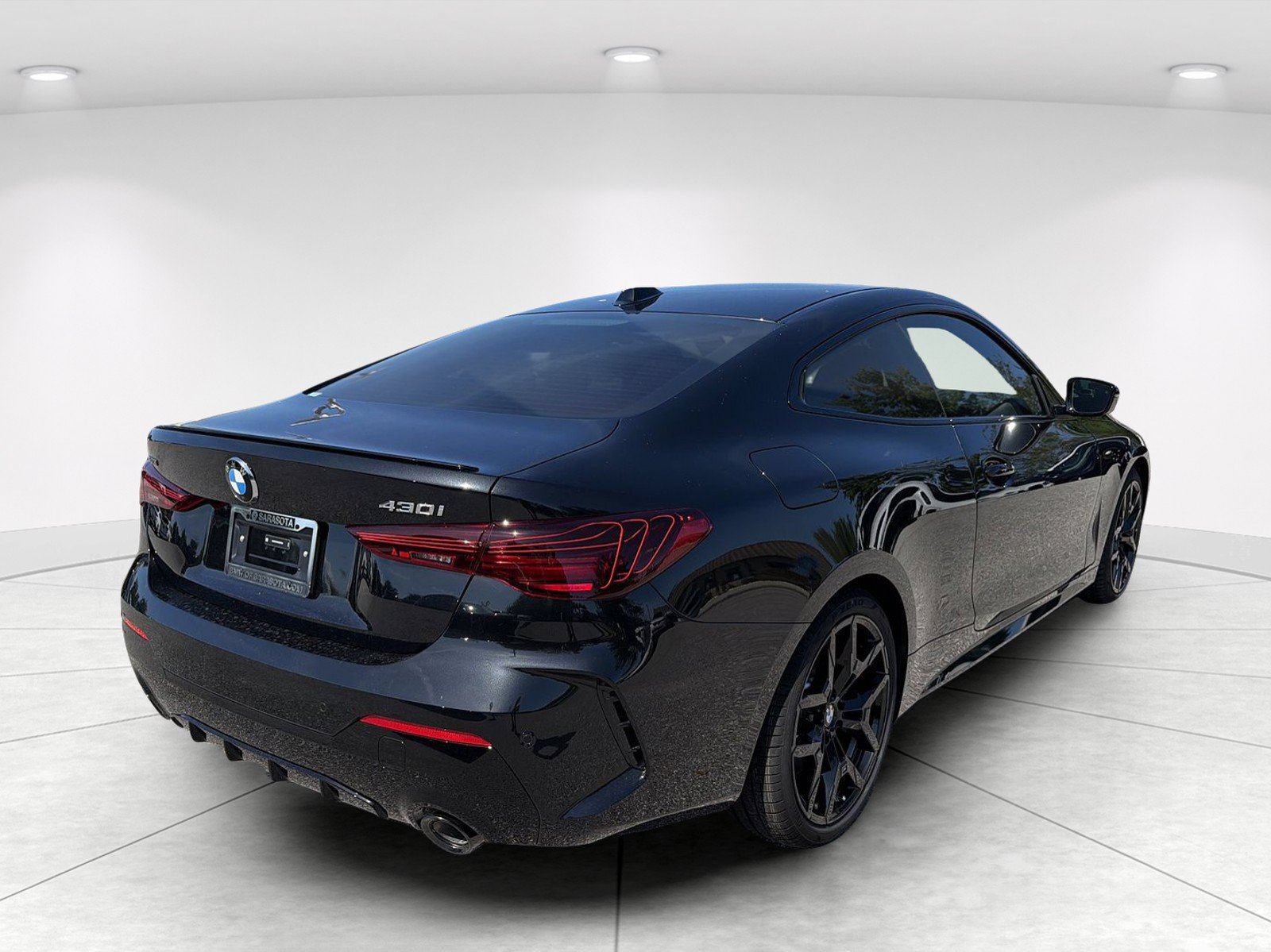 New 2027 BMW 430i Coupe w/ M Sport Package AWD/4WD image 4