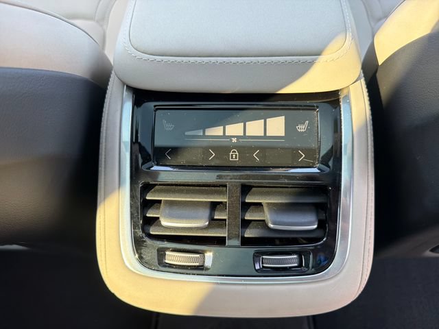 Used 2026 Volvo XC90 B6 Plus AWD/4WD image 30