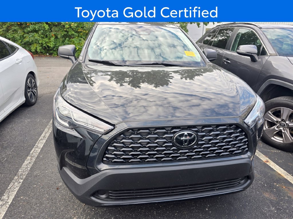 Certified 2023 Toyota Corolla Cross L FWD image 2