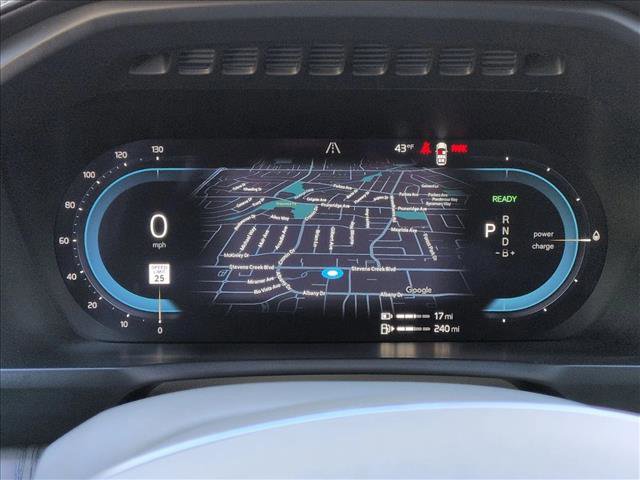 Certified 2023 Volvo XC90 T8 Ultimate w/ Protection Package image 11