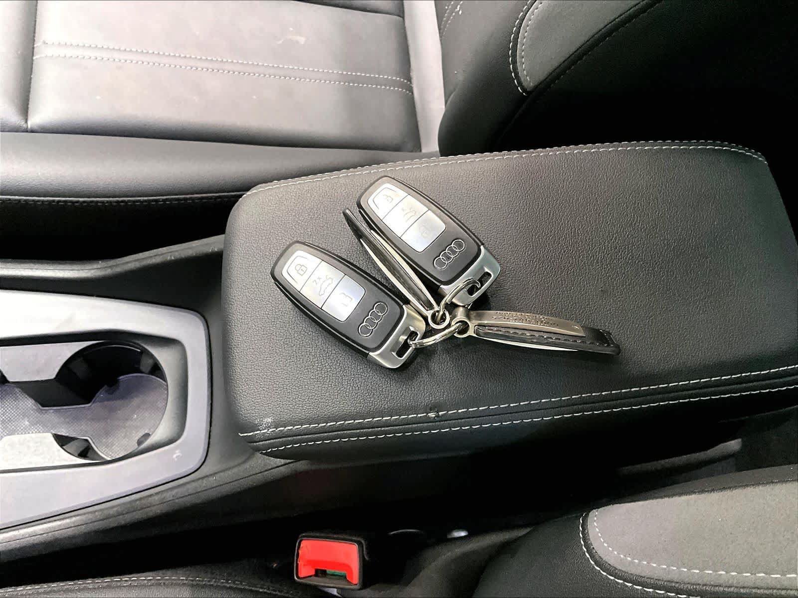 Used 2023 Audi Q4 e-tron Premium Plus w/ Premium Plus RWD image 13