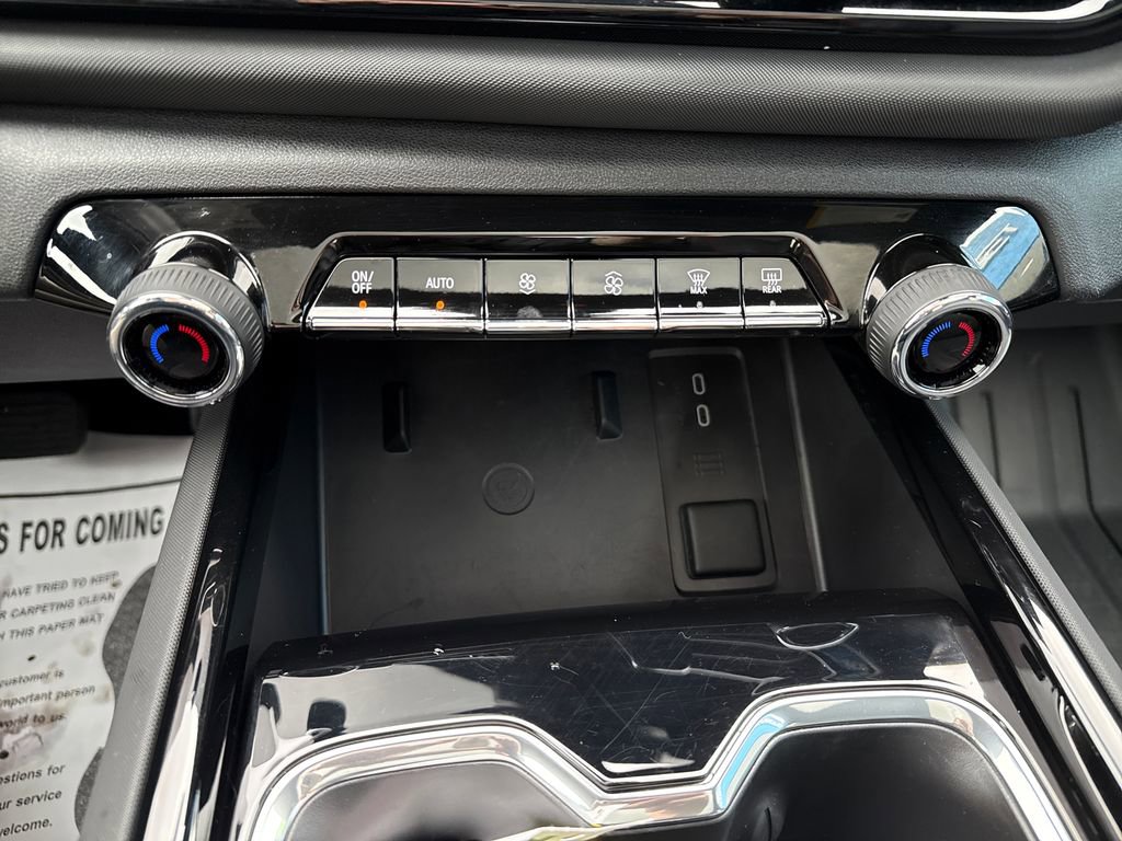 Used 2024 Chevrolet Silverado EV RST image 23