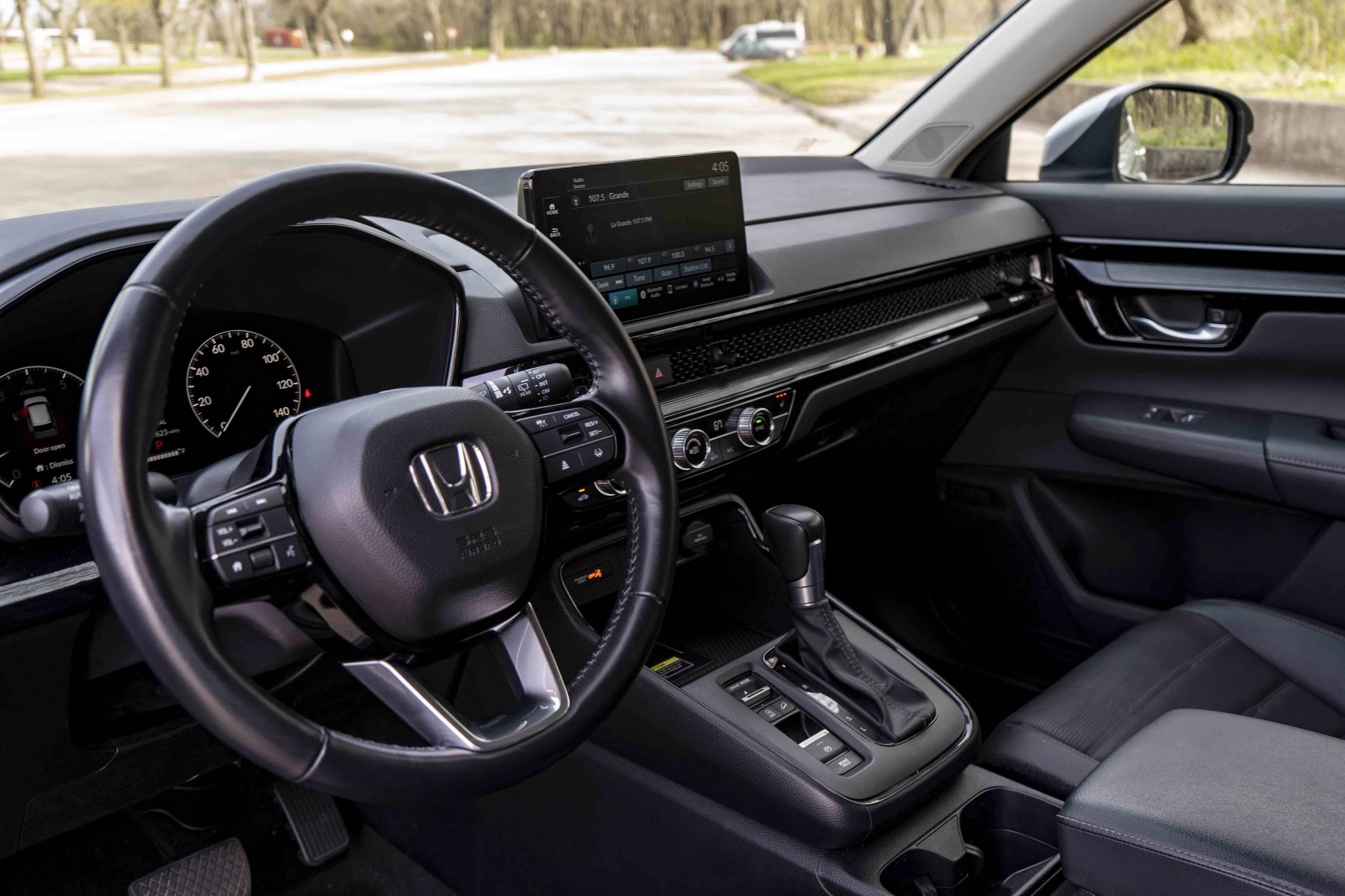 Used 2025 Honda CR-V EX-L image 16