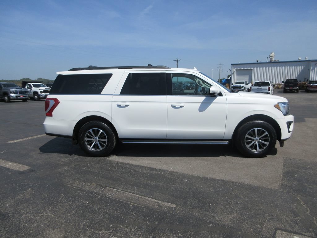 Used 2020 Ford Expedition Max XLT w/ Equipment Group 202A AWD/4WD image 5