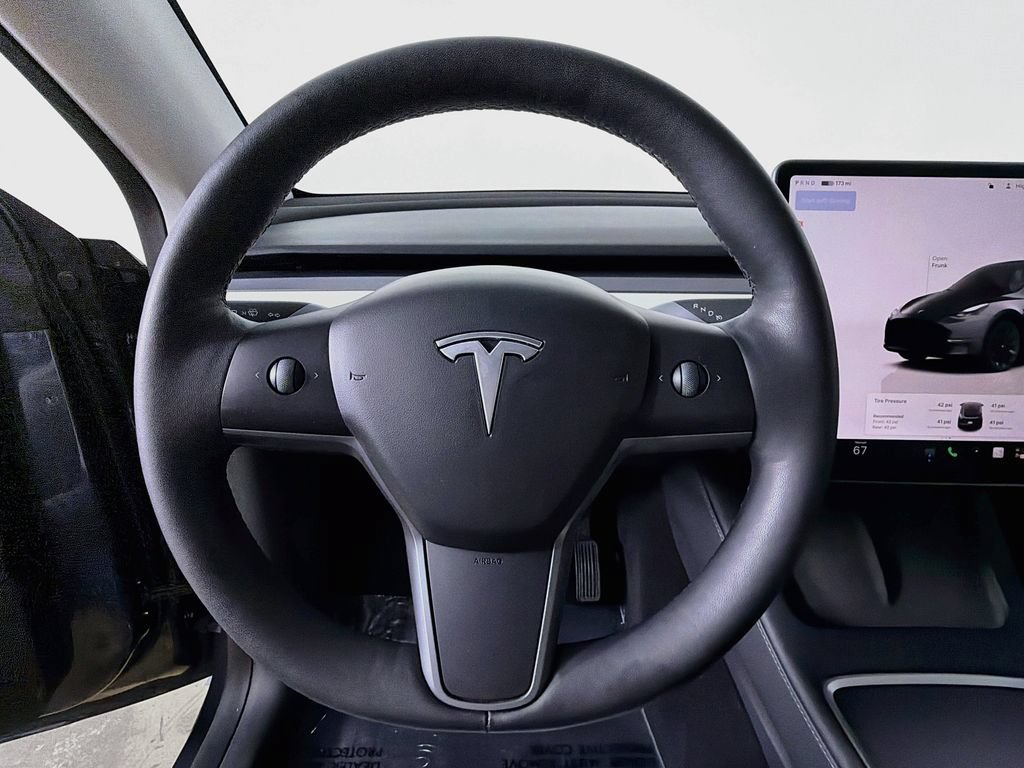 Used 2023 Tesla Model Y Long Range AWD/4WD image 10