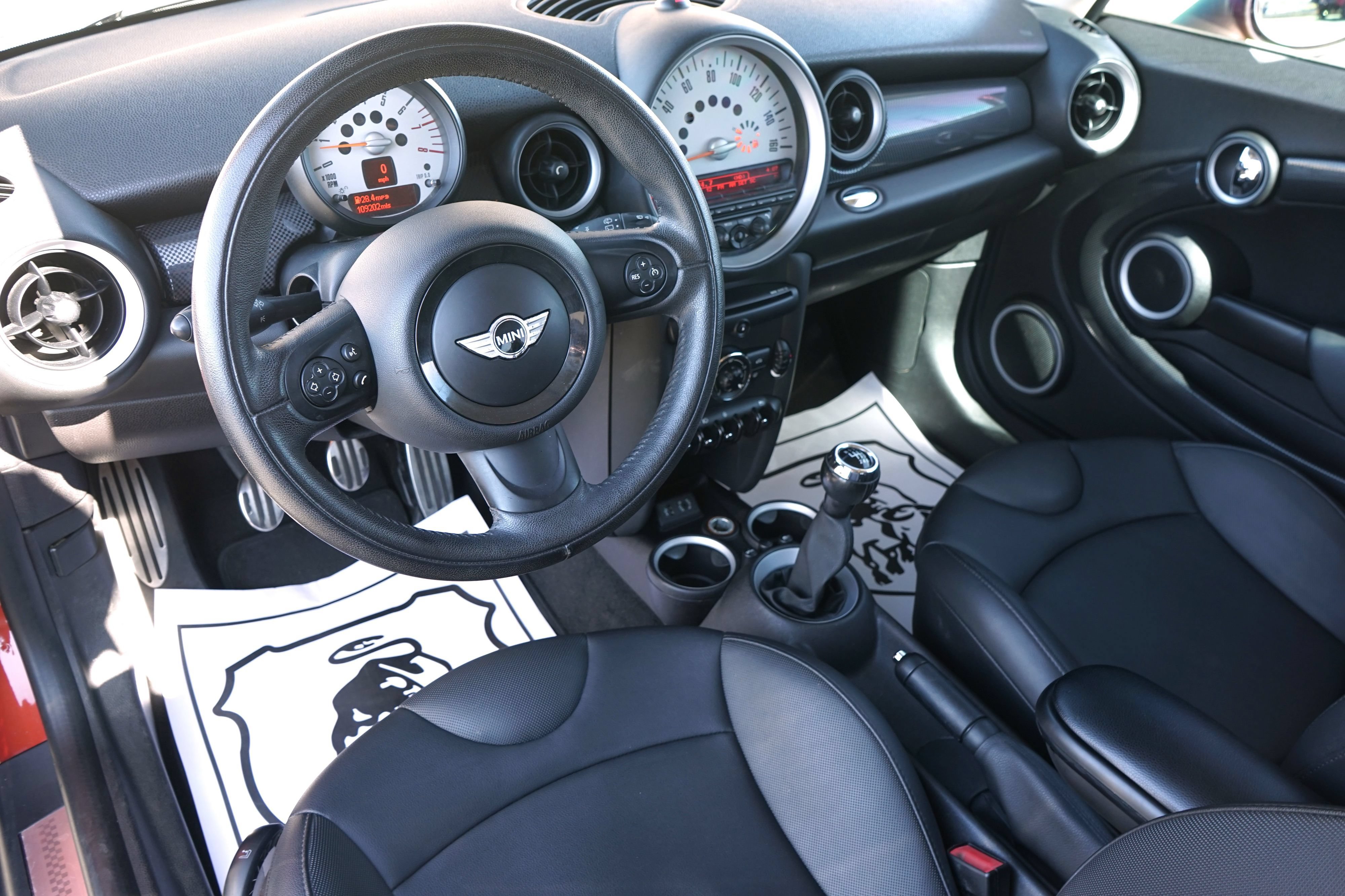 Used 2014 MINI Cooper Clubman S FWD image 14