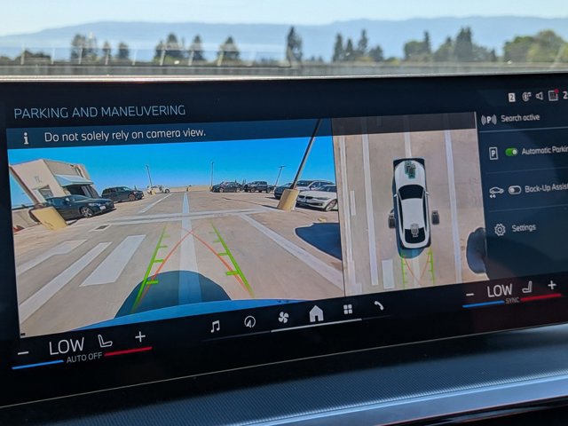 Used 2024 BMW i4 eDrive40 w/ Premium Package image 13