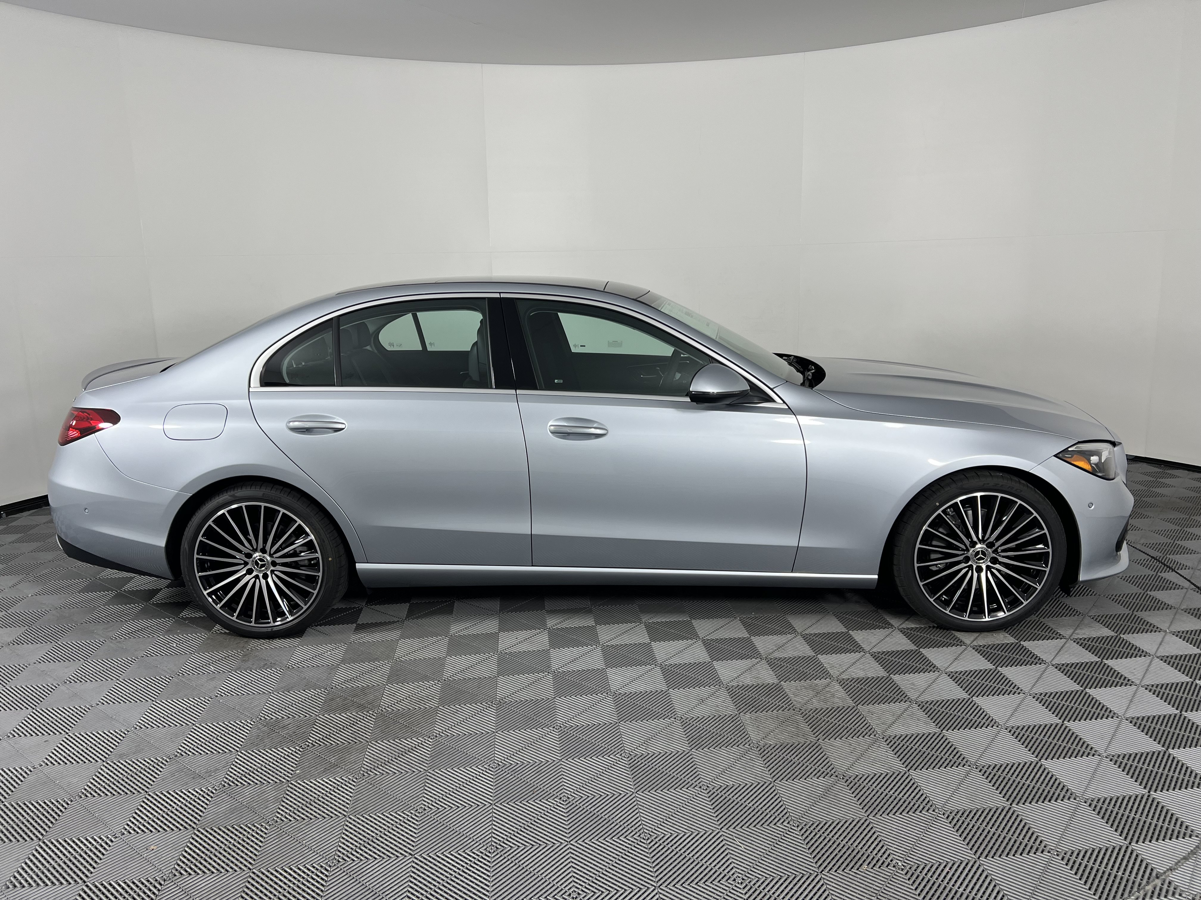 Used 2026 Mercedes-Benz C 300 4MATIC Sedan image 13