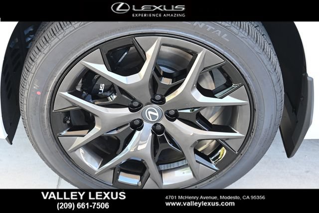 New 2026 Lexus TX 500h AWD image 22