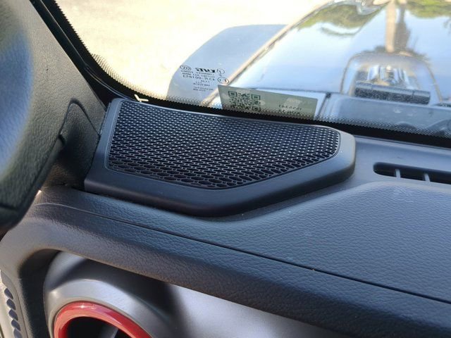 Used 2021 Jeep Wrangler Unlimited Willys image 19