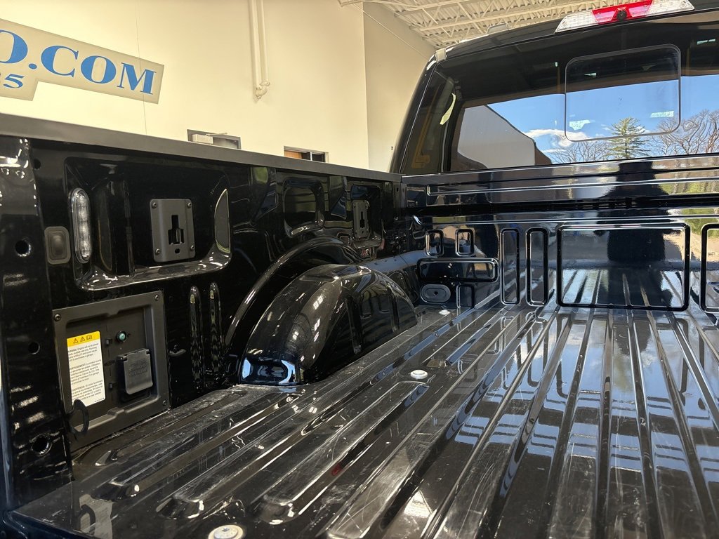 Used 2024 Ford F150 Platinum image 10