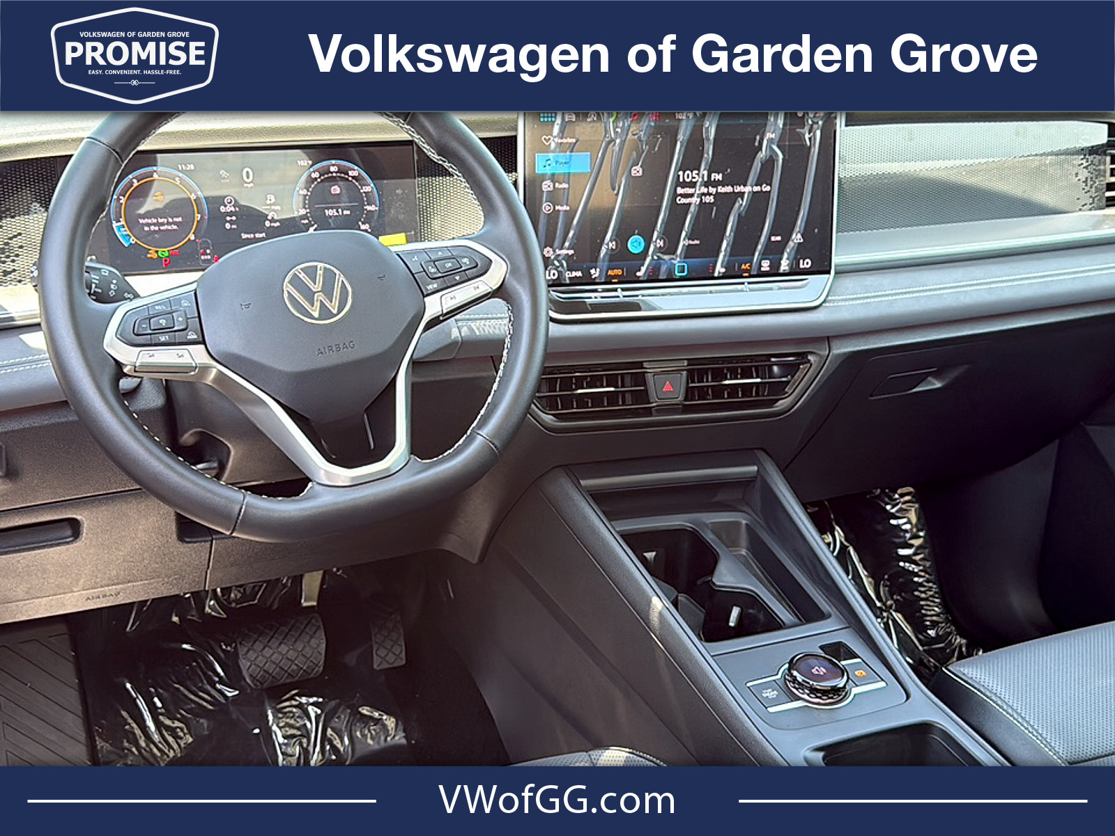 New 2026 Volkswagen Tiguan SE FWD image 24