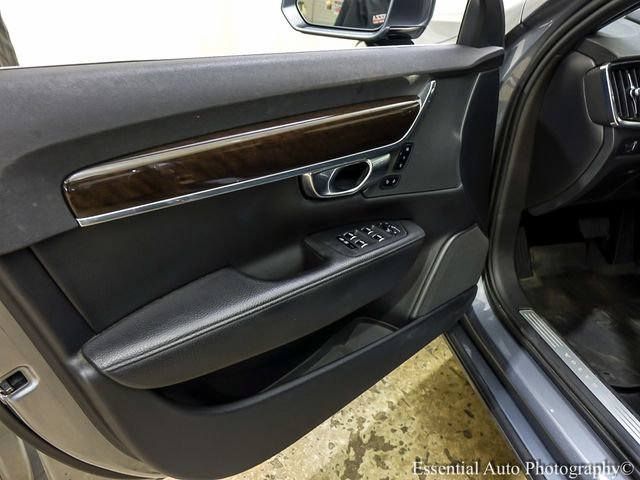 Used 2018 Volvo S90 T5 Momentum w/ Convenience Package AWD/4WD image 19
