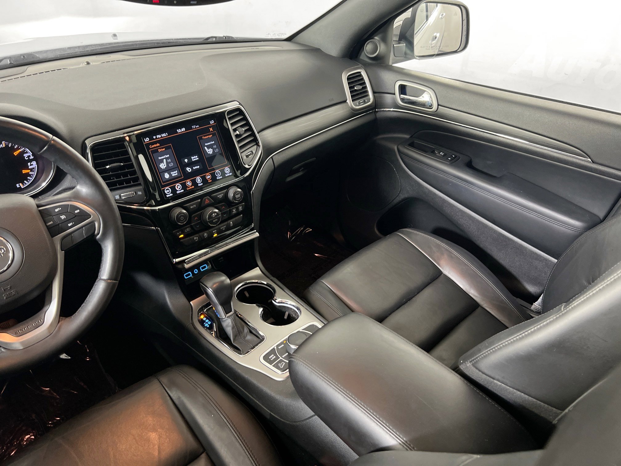 Used 2022 Jeep Grand Cherokee Limited image 24