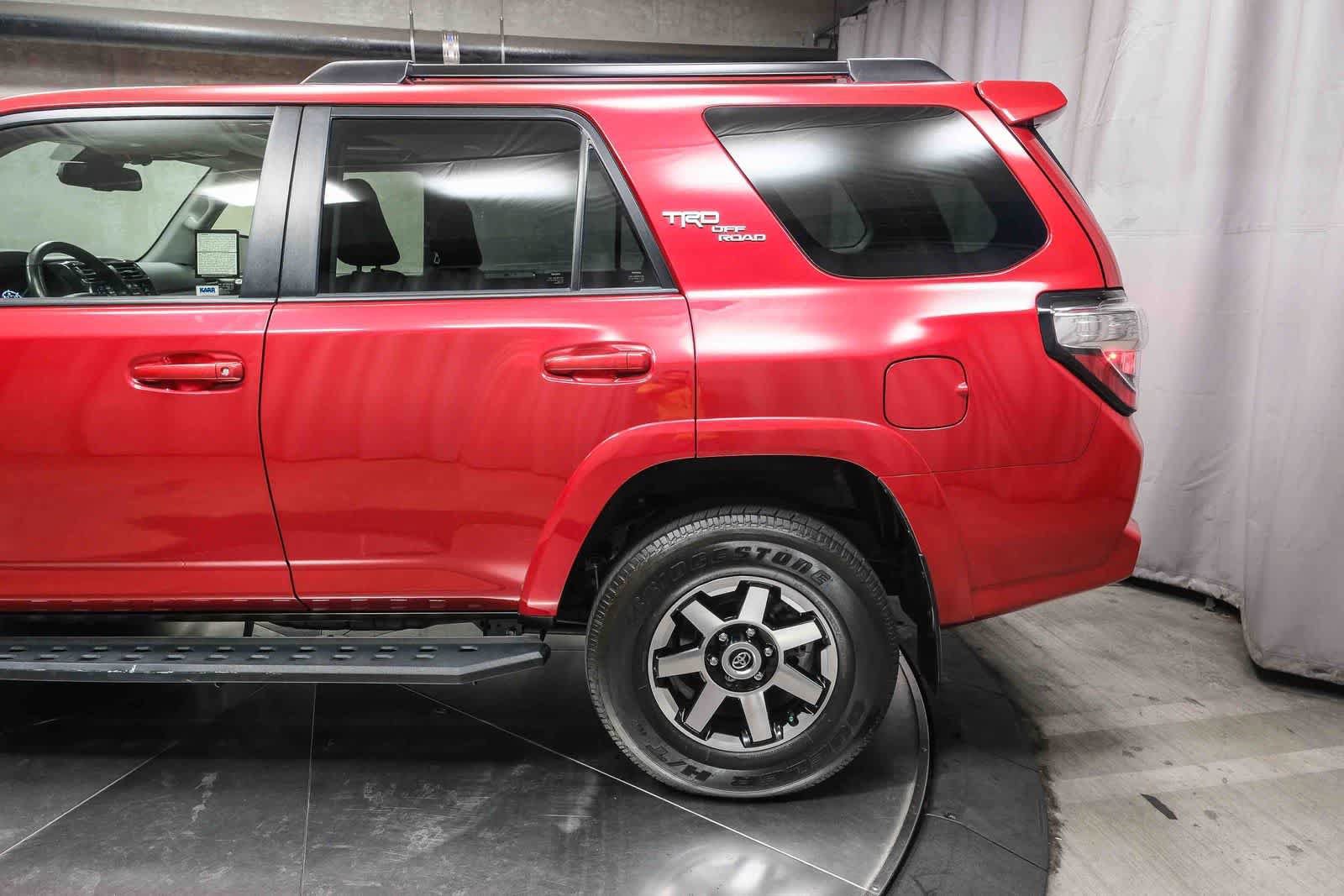 Used 2023 Toyota 4Runner TRD Off-Road Premium w/ Moonroof Package AWD/4WD image 9