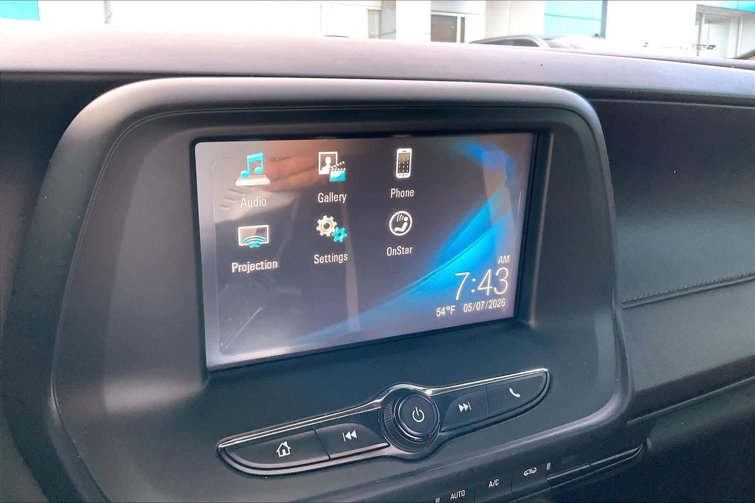 Used 2018 Chevrolet Camaro LT RWD image 31