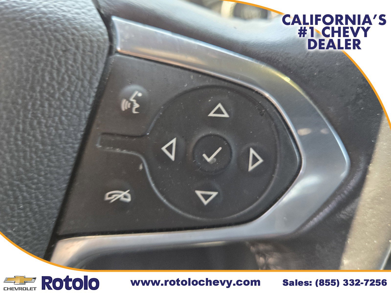 Used 2022 Chevrolet Traverse Premier w/ Redline Edition FWD image 23