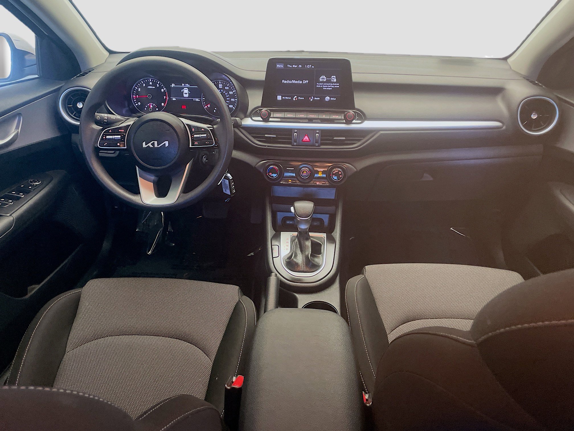 Used 2024 Kia Forte LXS w/ LXS Technology Package FWD image 13