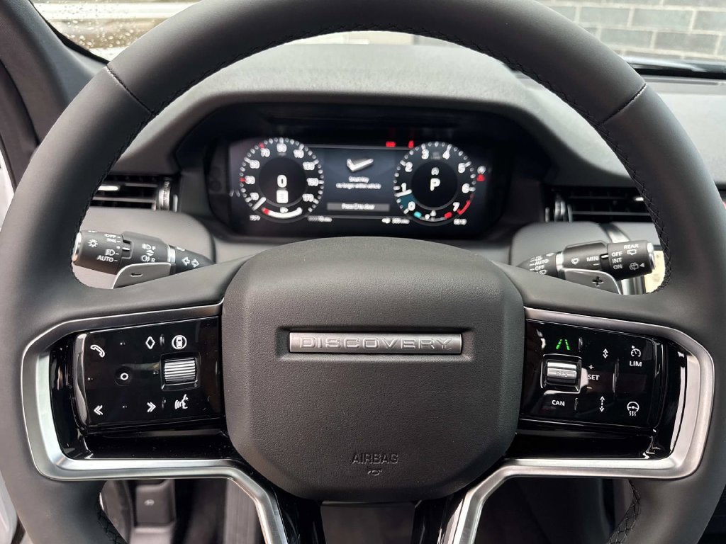 New 2026 Land Rover Discovery Sport Landmark AWD/4WD image 29