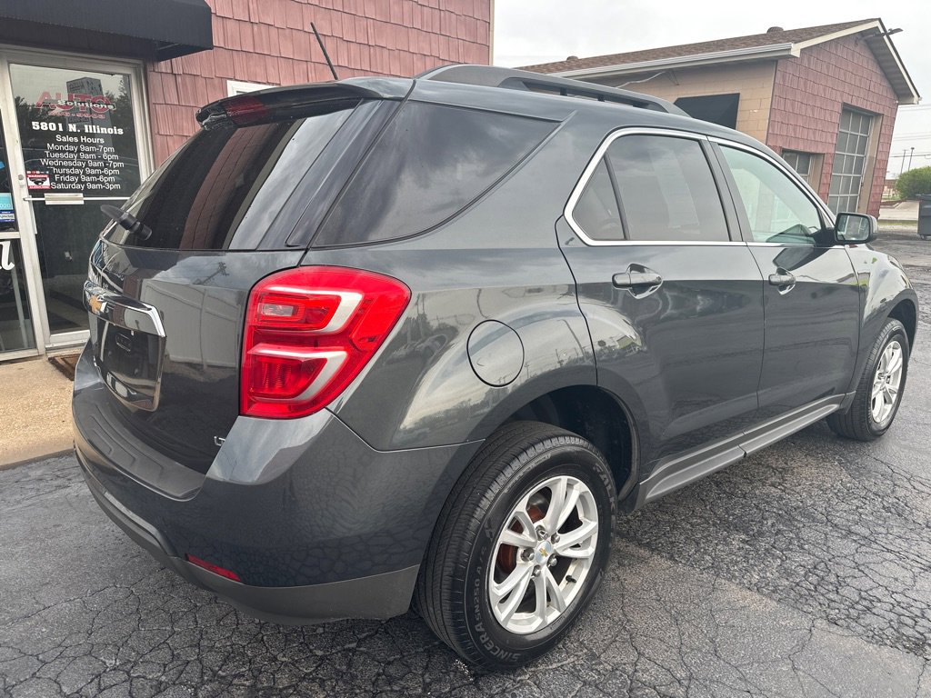 Used 2017 Chevrolet Equinox LT w/ Convenience Package FWD image 5