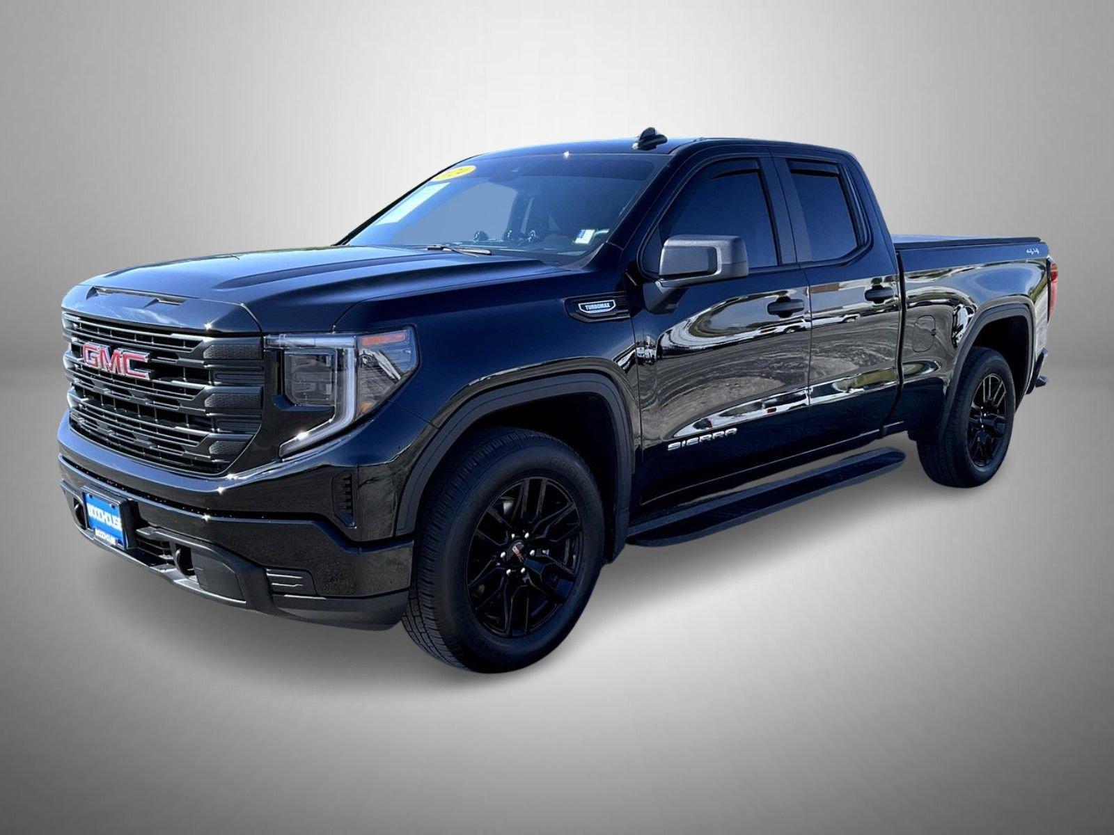 Used 2024 GMC Sierra 1500 Pro w/ Graphite Edition