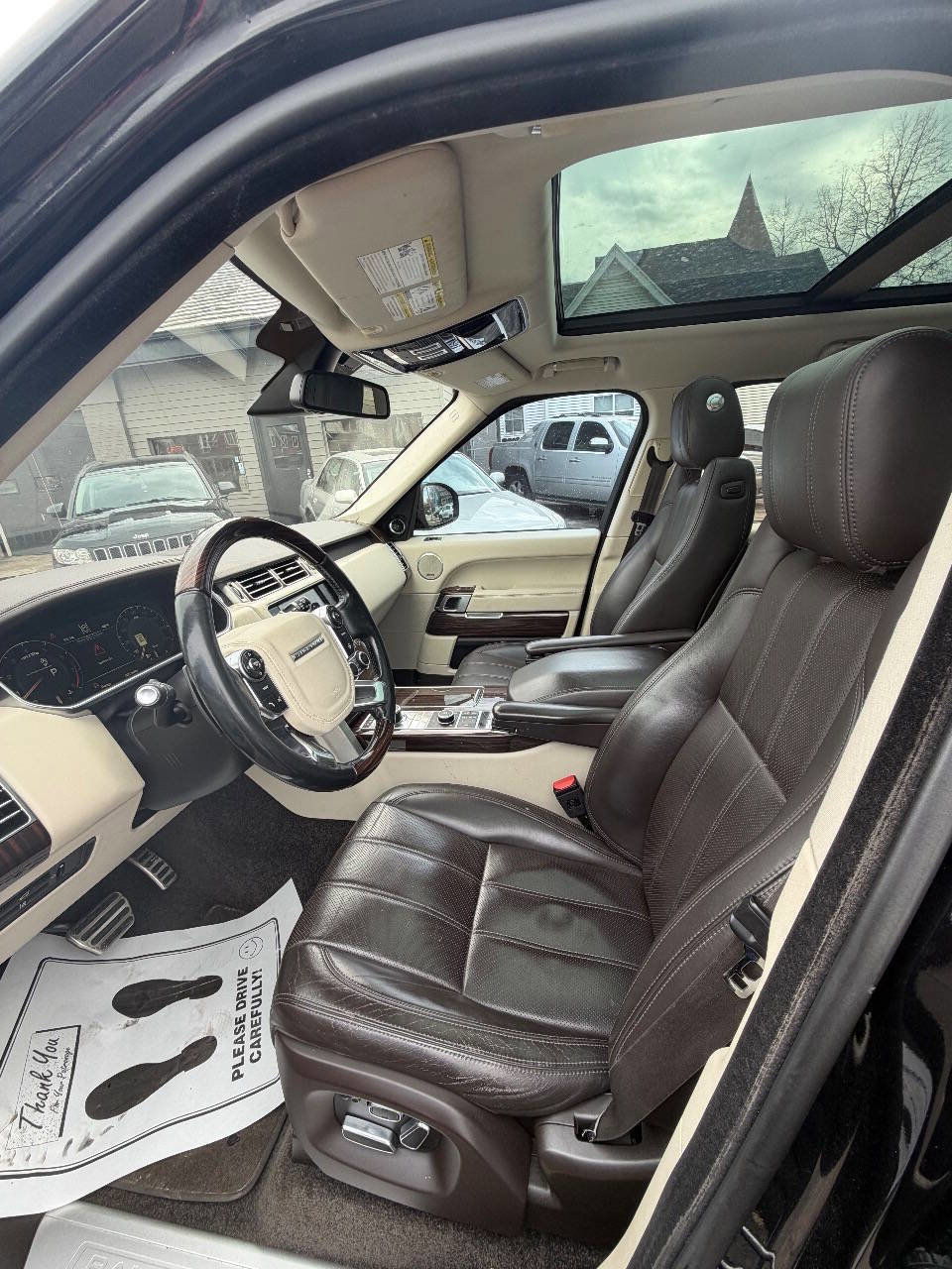 Used 2015 Land Rover Range Rover Supercharged image 30