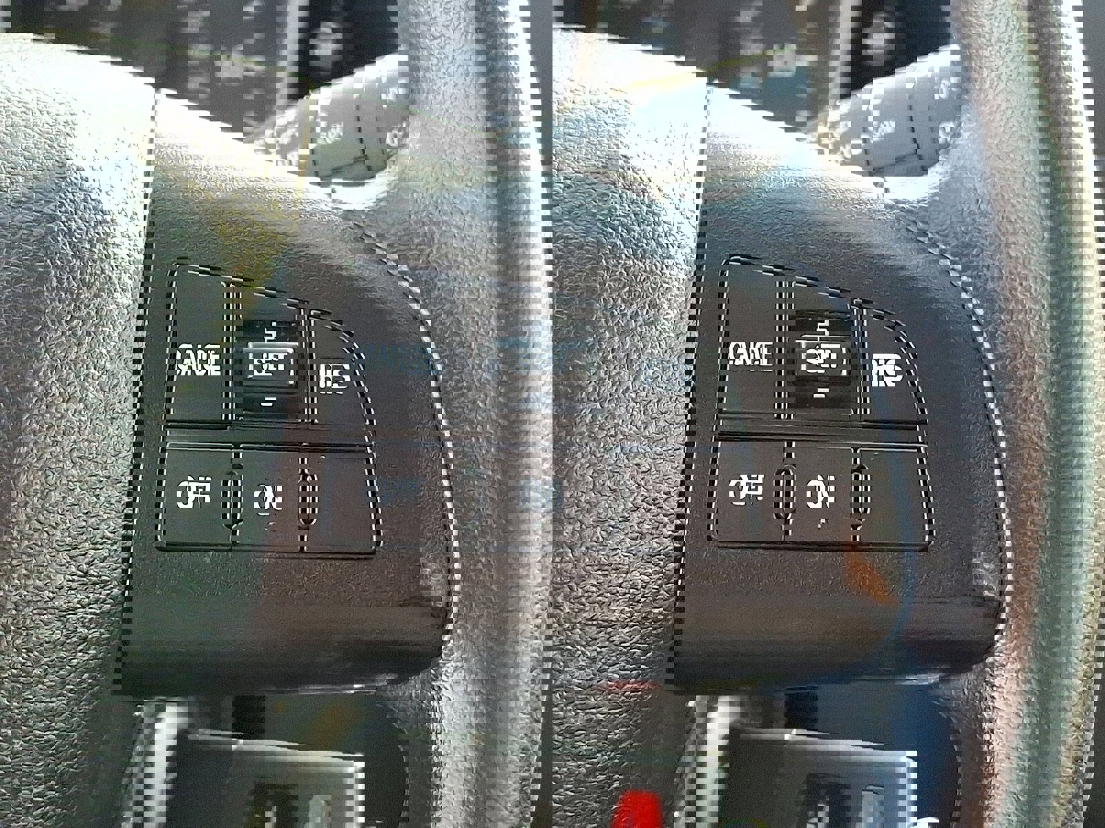 Used 2012 MAZDA MAZDA5 Sport image 20