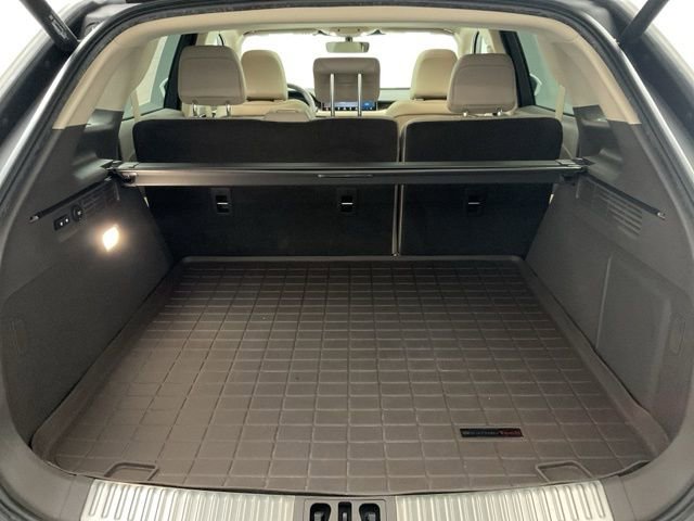 Used 2021 Lincoln Nautilus Reserve w/ Equipment Group 202A image 32