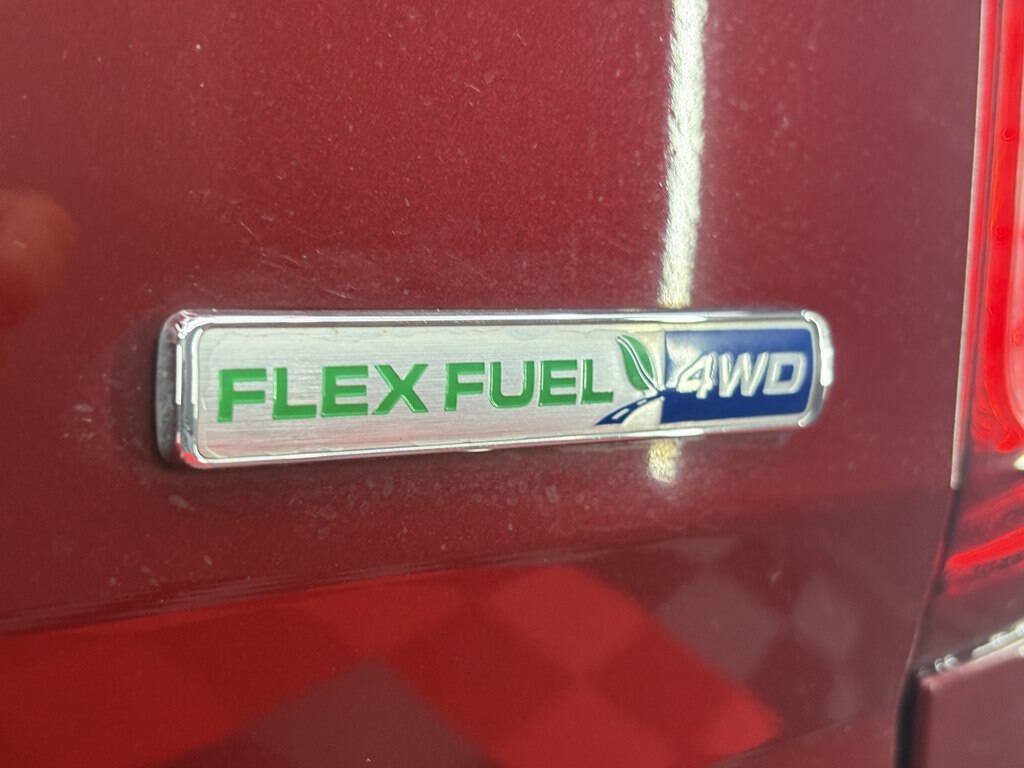 Used 2013 Ford Explorer XLT AWD/4WD image 28
