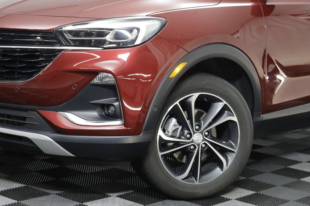 Used 2023 Buick Encore GX Essence w/ Advanced Technology Package AWD/4WD image 3