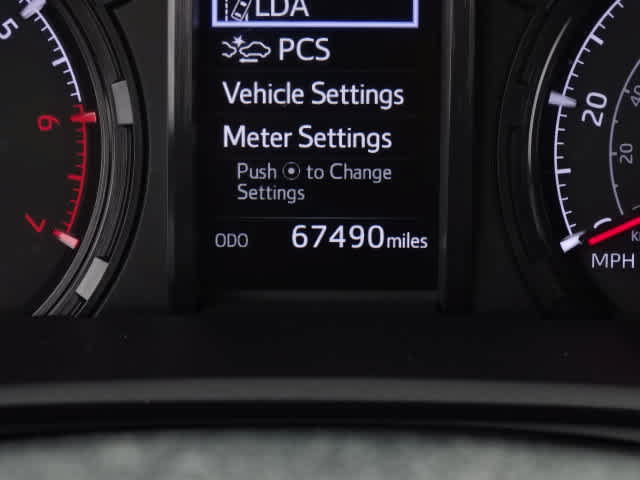 Used 2021 Toyota 4Runner SR5 Premium w/ Moonroof Package RWD image 26