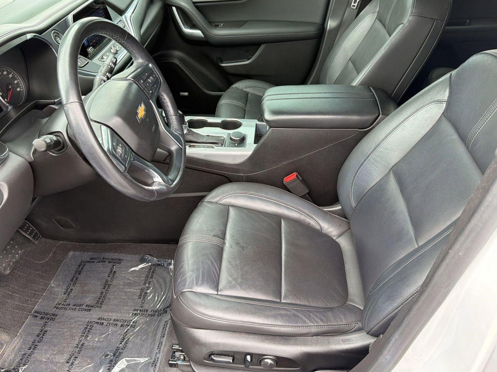 Used 2020 Chevrolet Blazer LT w/ Sound & Technology Package FWD image 5