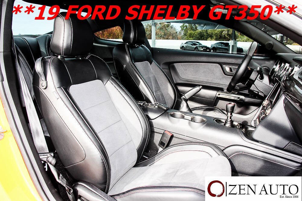 Used 2019 Ford Mustang Shelby GT350 w/ Technology Package image 32