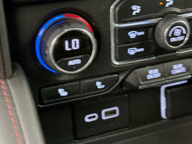 Used 2022 Chevrolet Suburban RST w/ Luxury Package AWD/4WD image 23