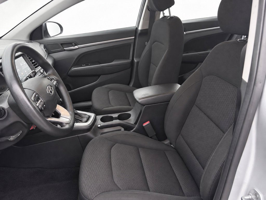 Used 2020 Hyundai Elantra SEL w/ Cargo Package (C1) FWD image 11