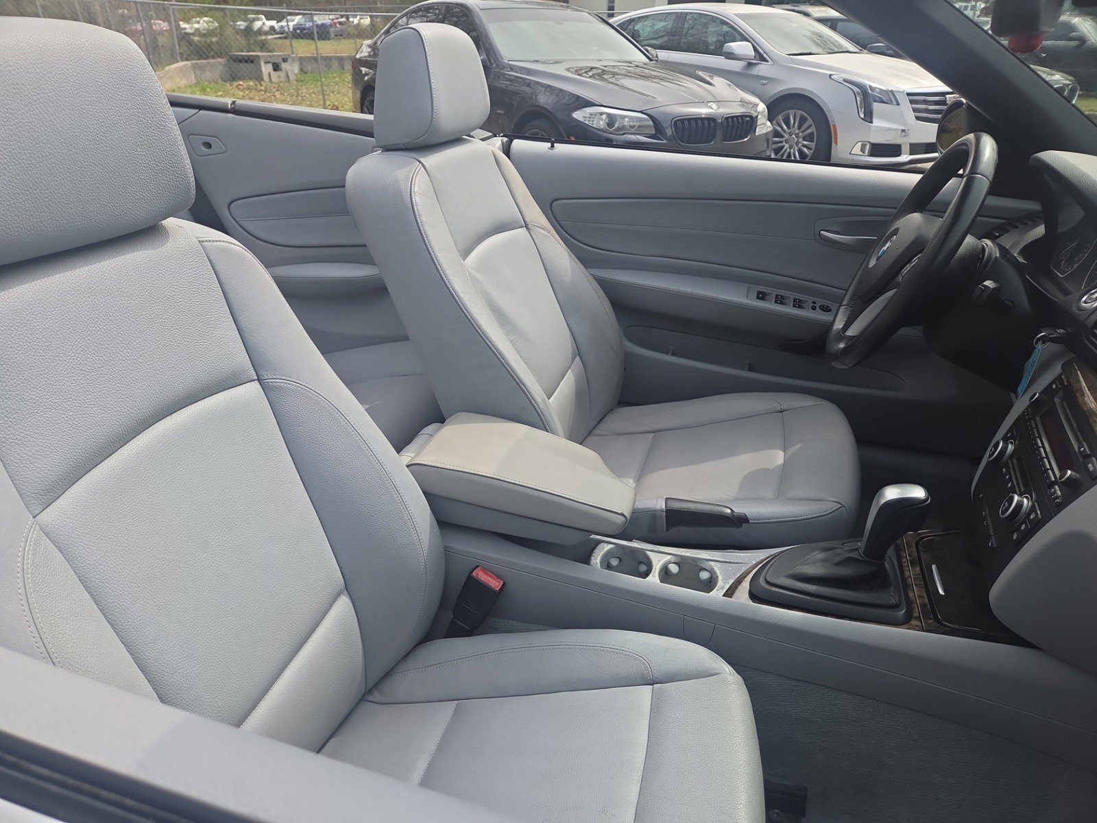 Used 2008 BMW 135i Convertible image 21