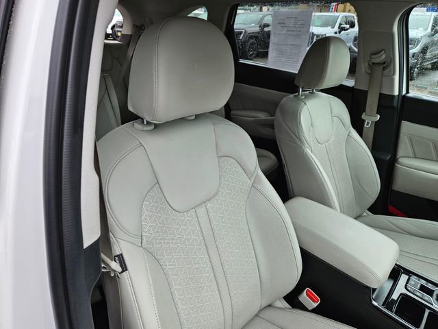 Used 2022 Kia Sorento SX Prestige image 16
