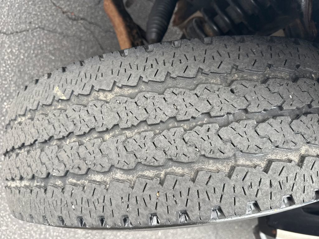 Used 2015 Ford F150 XLT w/ Equipment Group 302A Luxury image 13