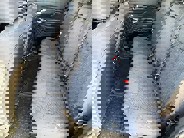 Used 2023 Hyundai Santa Fe SEL image 16