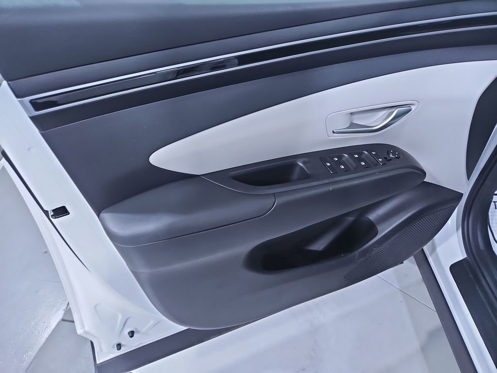 Certified 2024 Hyundai Tucson SEL image 12