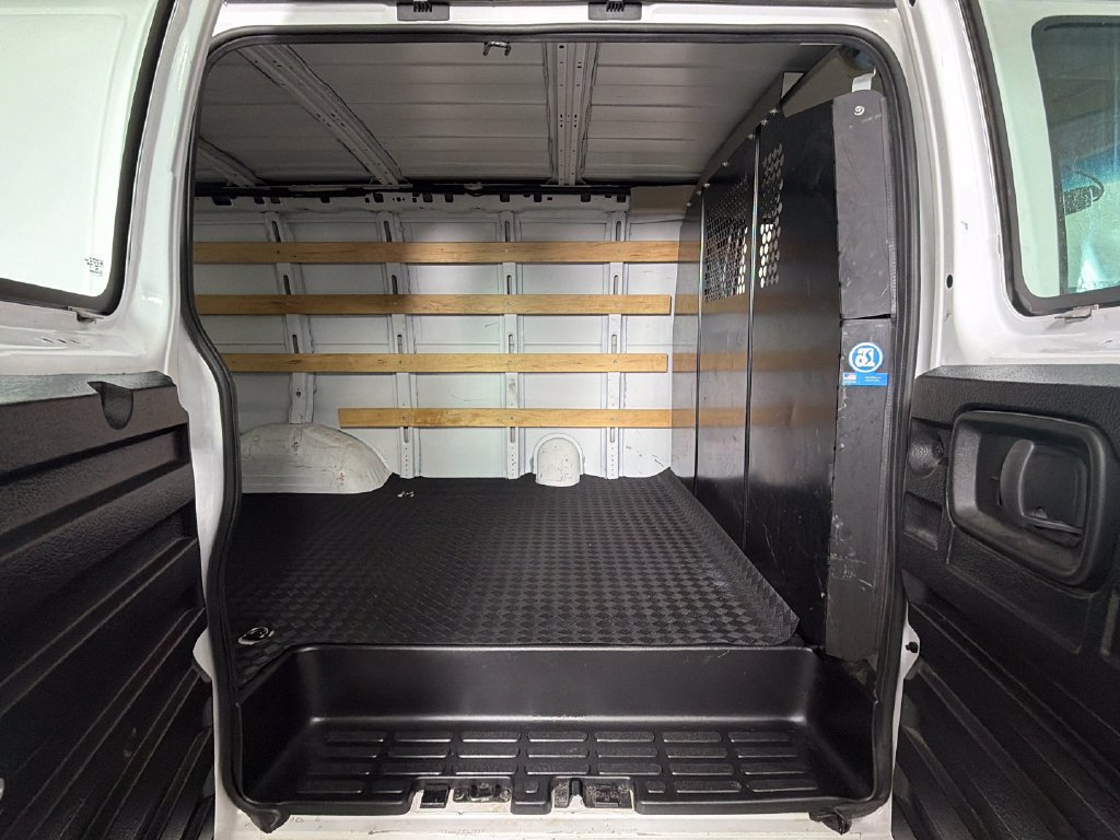 Certified 2025 Chevrolet Express 2500 w/ Driver Convenience Package RWD image 29