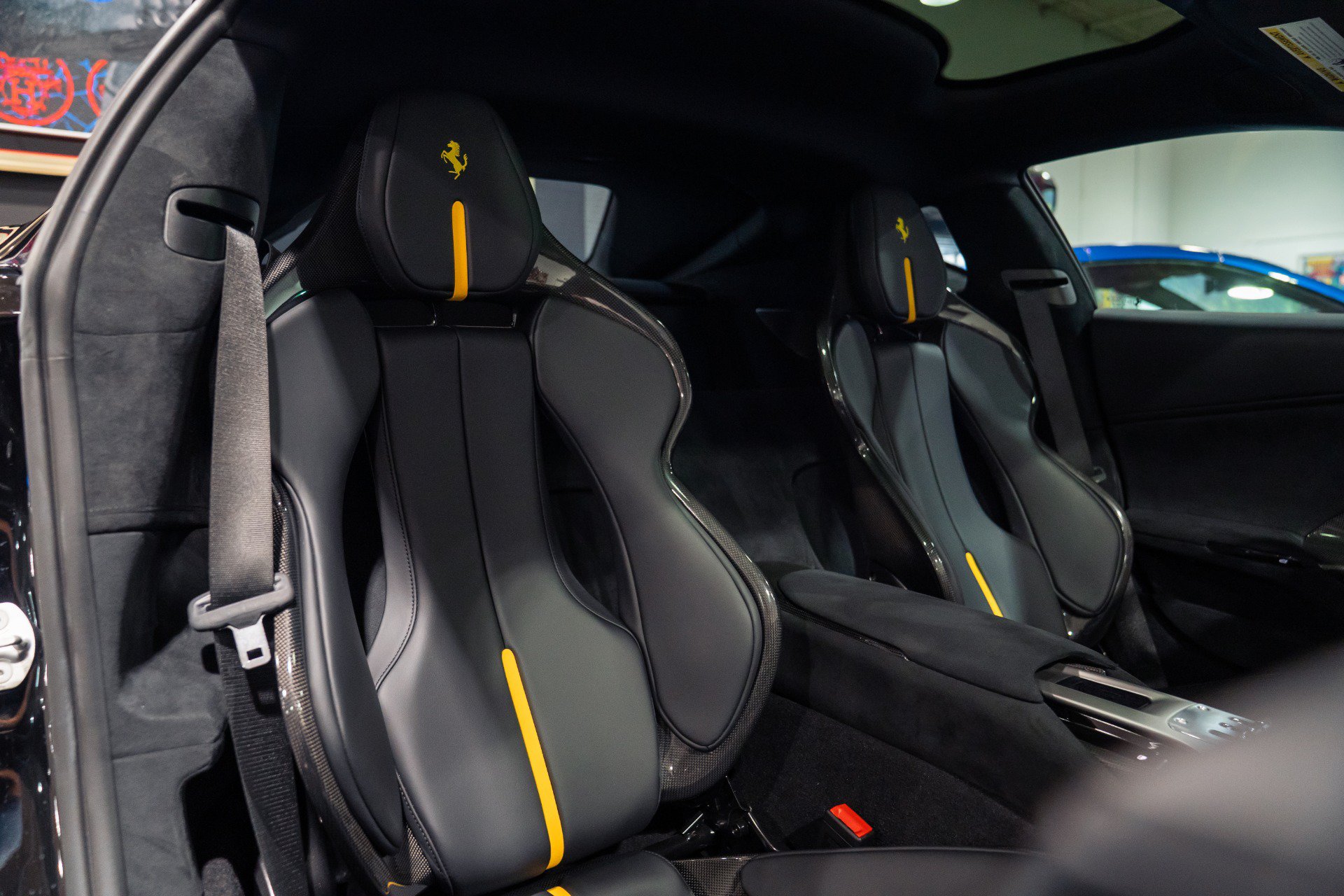Used 2025 Ferrari 12Cilindri RWD image 18