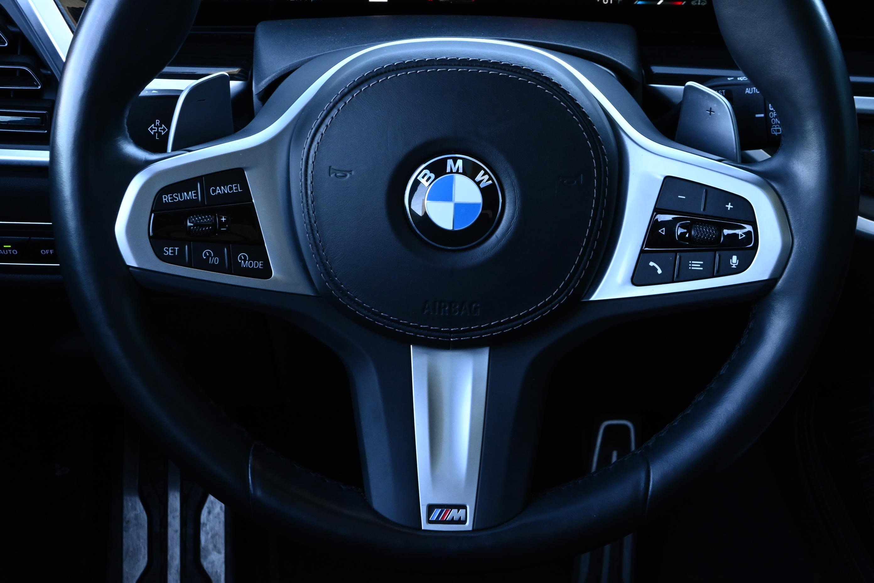 Certified 2024 BMW X7 xDrive40i w/ Executive Package image 31