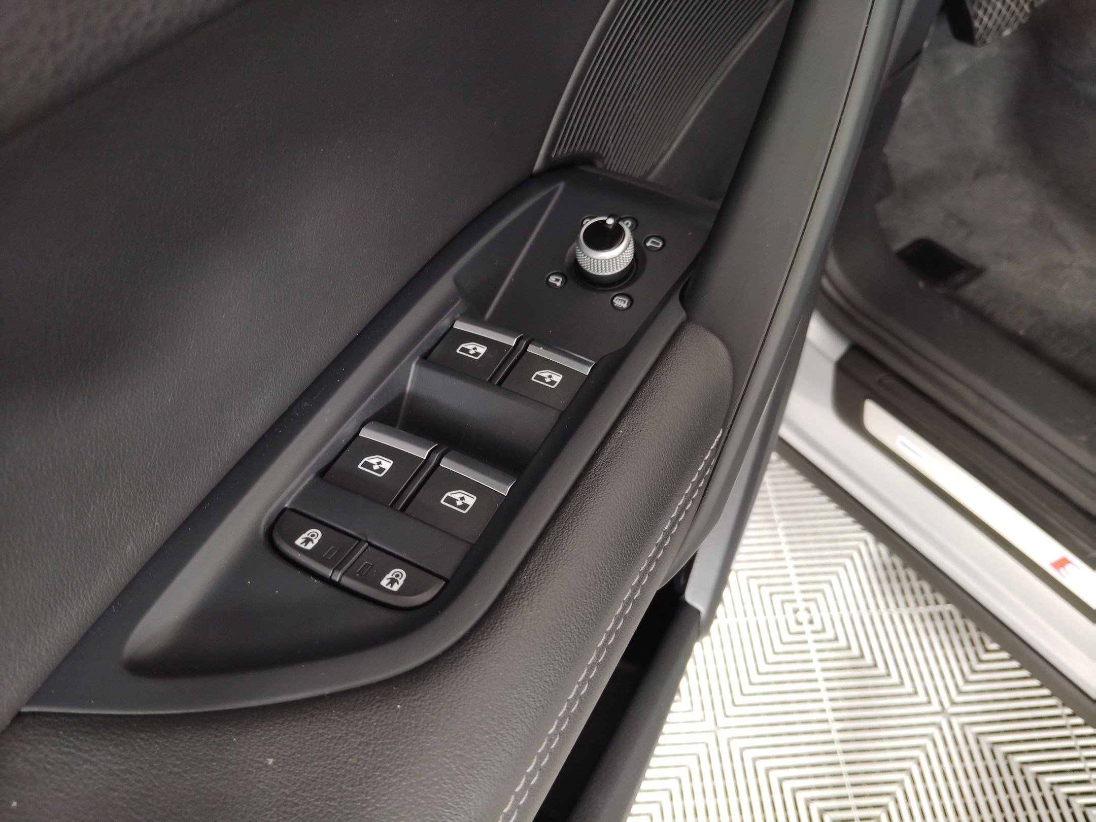 Used 2022 Audi Q5 2.0T Premium Plus w/ Premium Plus Package image 23