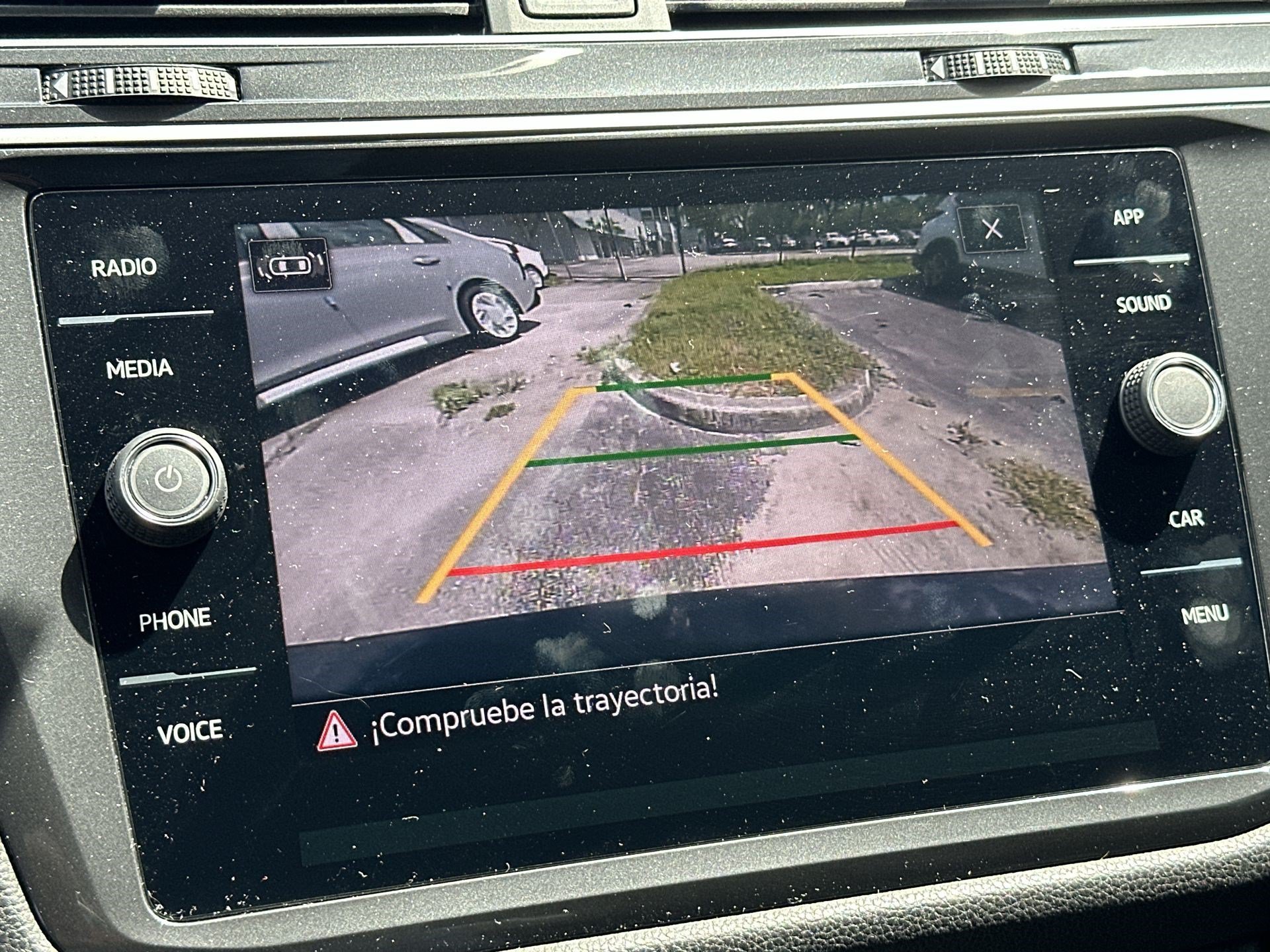 Used 2023 Volkswagen Tiguan SE FWD image 22