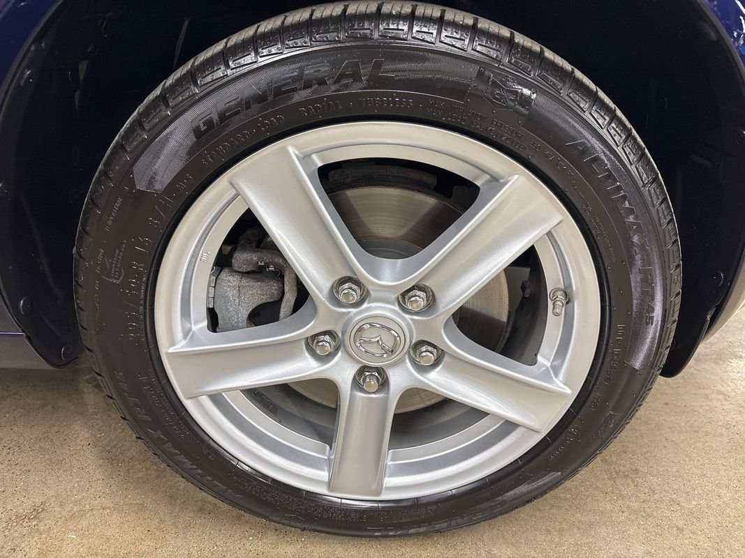 Used 2008 MAZDA MX-5 Miata Sport image 38