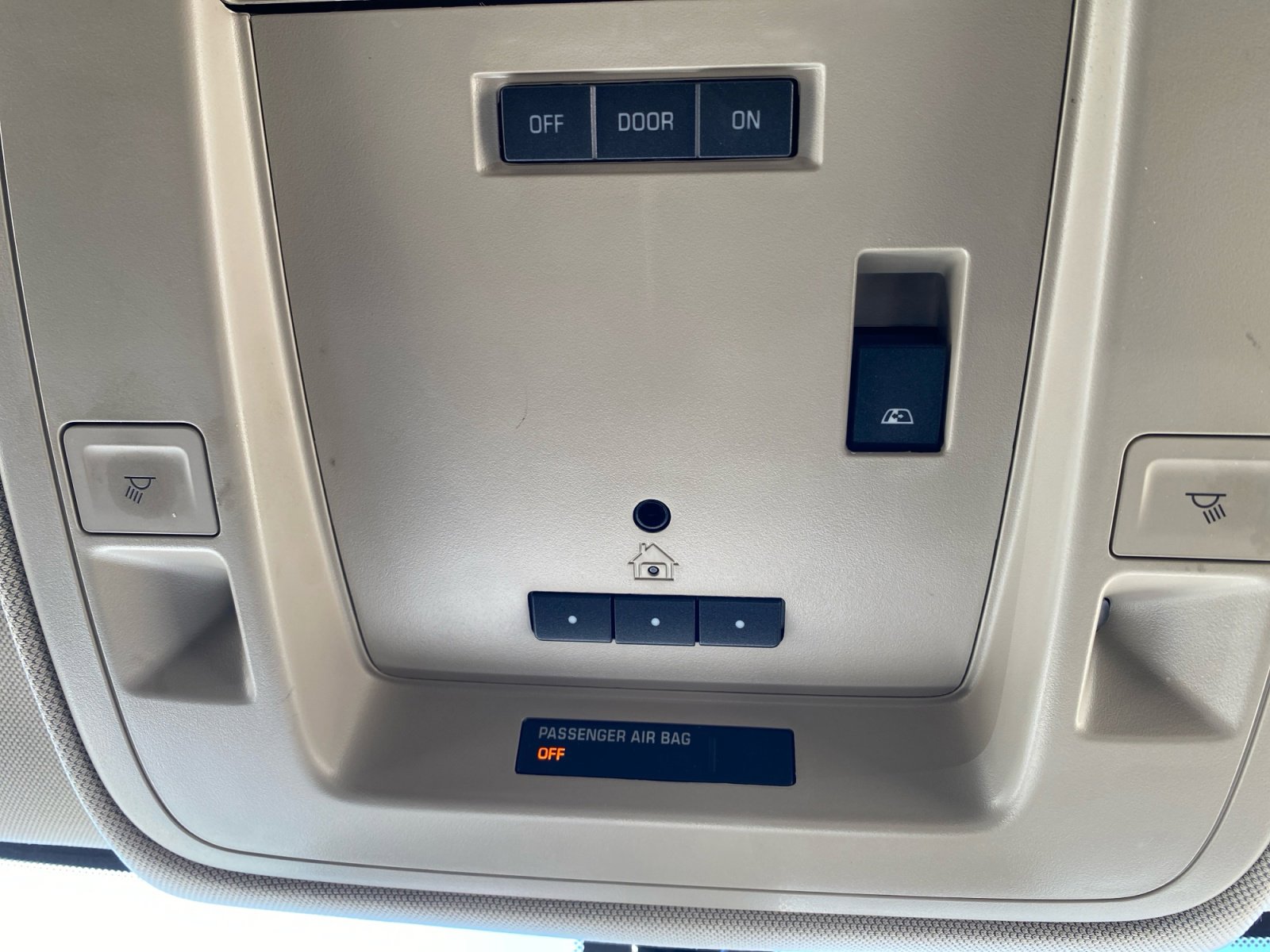 Used 2015 GMC Sierra 1500 SLT w/ SLT Preferred Package image 19